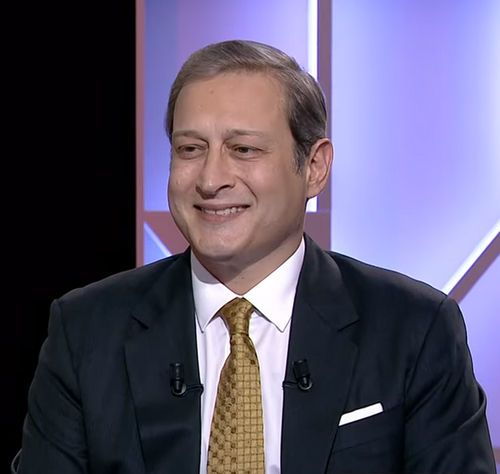 Burak Elmas portresi