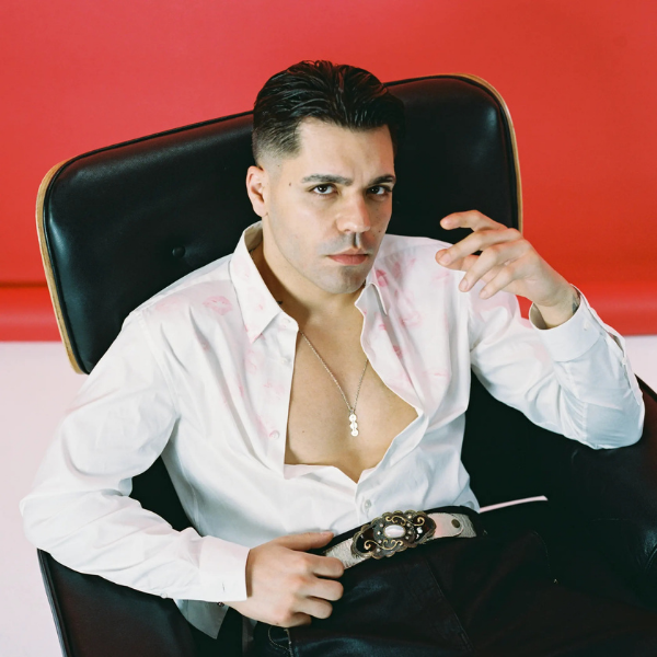 Emir Can İğrek portresi