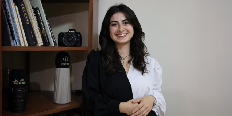 Öznur Değer portresi