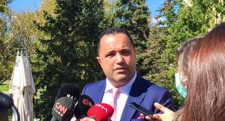 Rezan Epözdemir